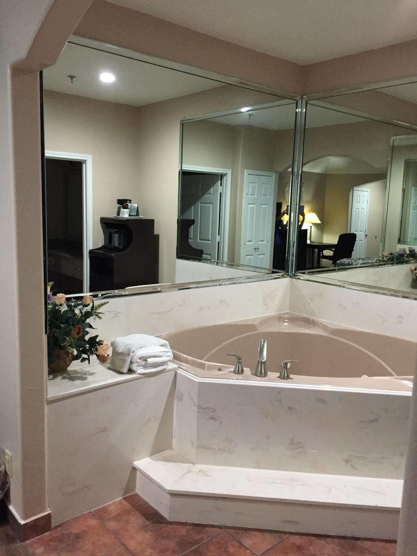 Scottish Inns & Suites Timber Creek, Houston, Tx Barker Екстер'єр фото