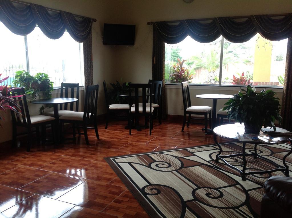 Scottish Inns & Suites Timber Creek, Houston, Tx Barker Екстер'єр фото