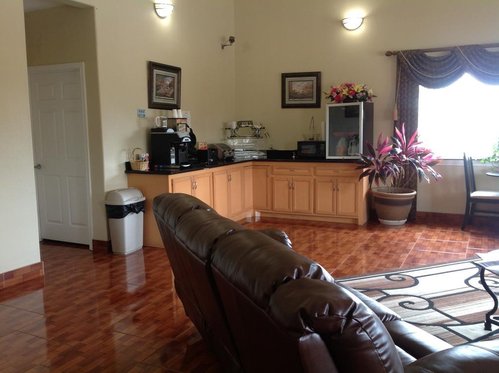 Scottish Inns & Suites Timber Creek, Houston, Tx Barker Екстер'єр фото